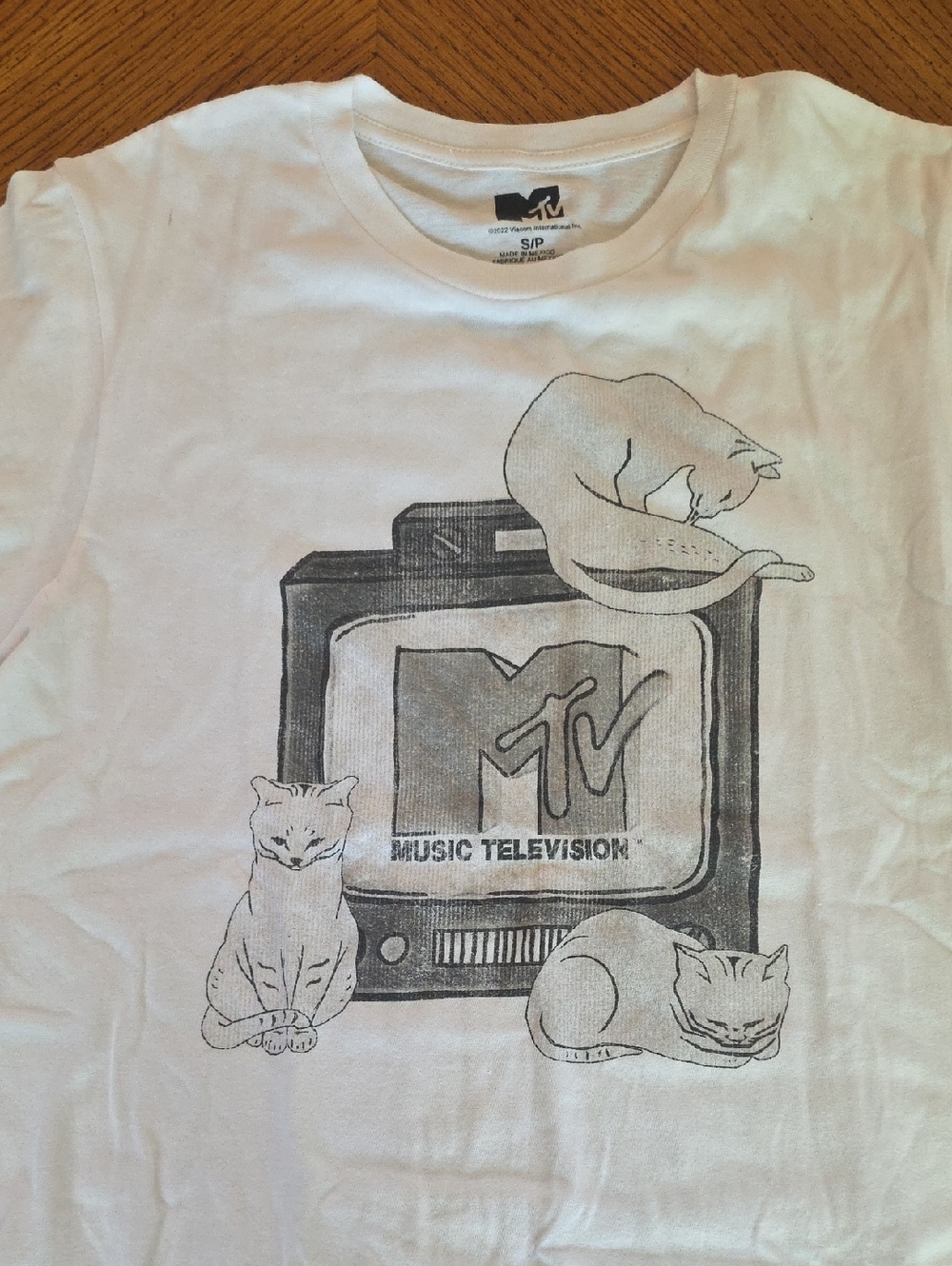 MTV Meow Television logo t-shirt With Cats - Picture 3 of 6